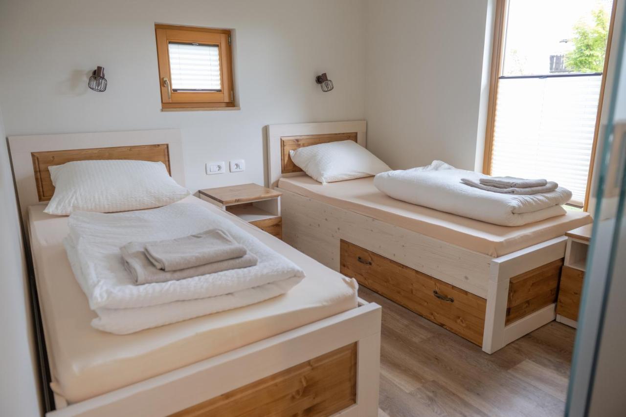 Holiday Home Virida, App Leopold III Ivancna Gorica Екстериор снимка