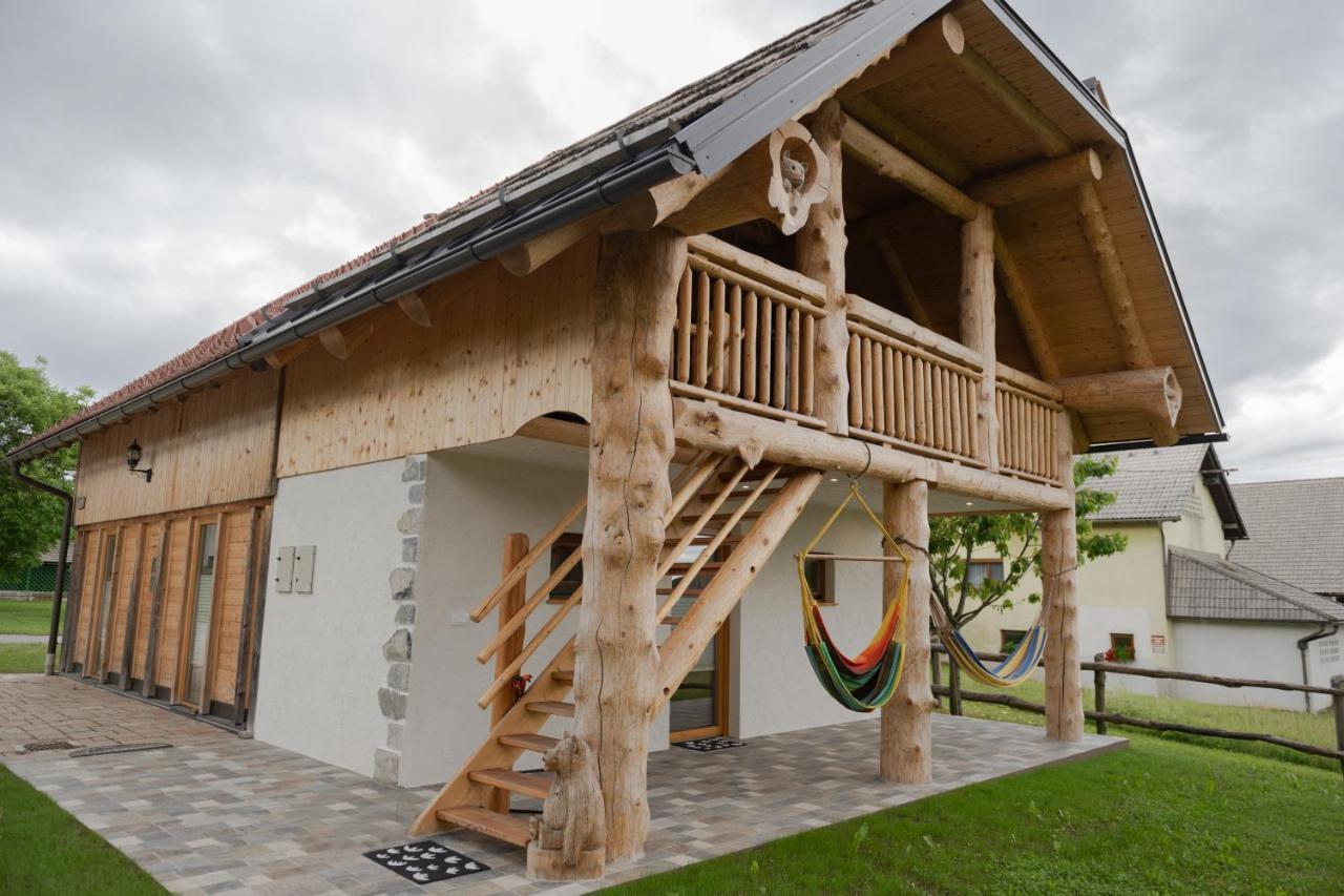 Holiday Home Virida, App Leopold III Ivancna Gorica Екстериор снимка