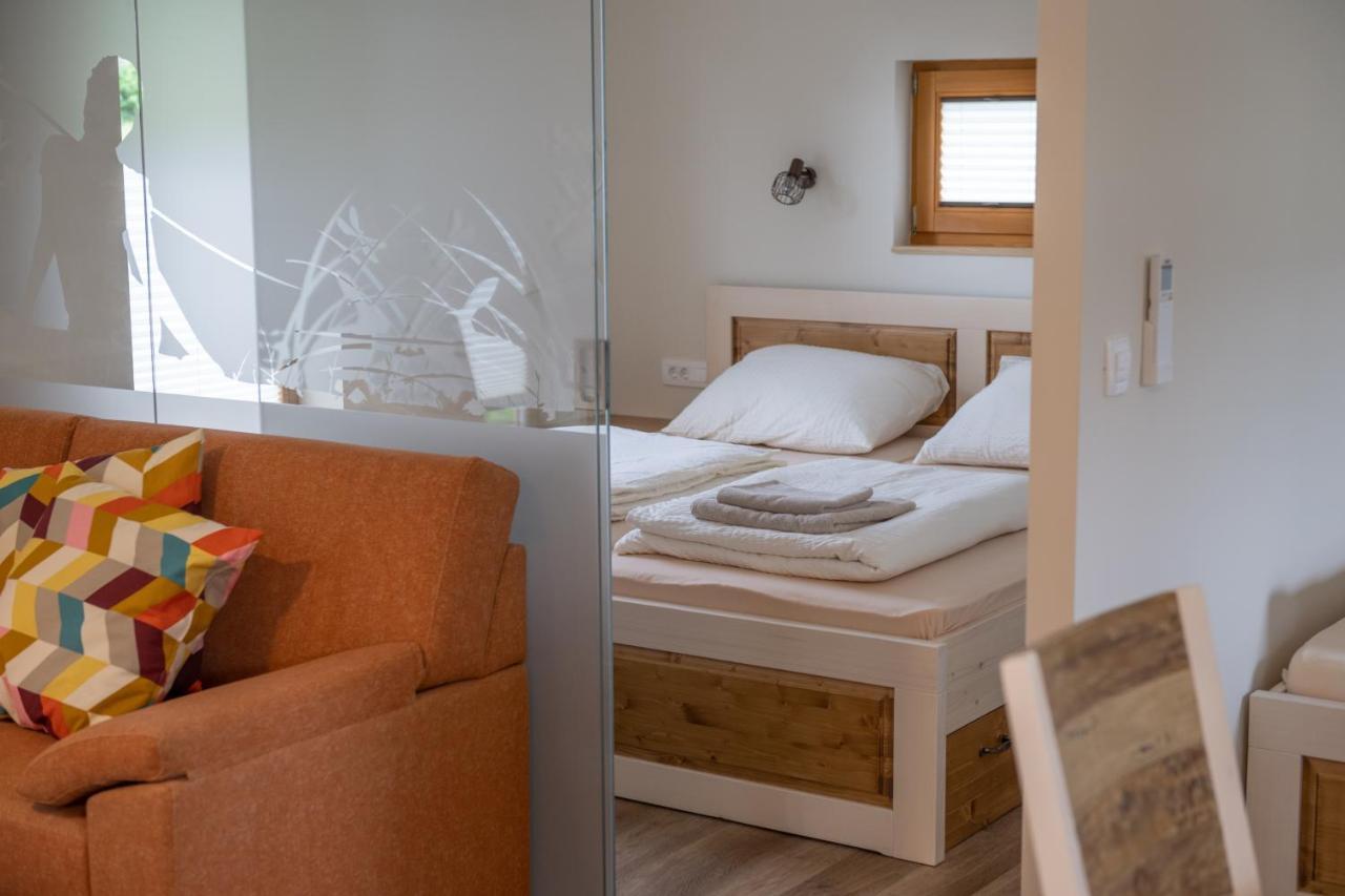 Holiday Home Virida, App Leopold III Ivancna Gorica Екстериор снимка