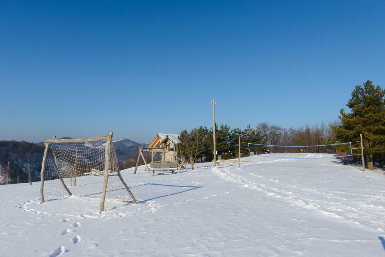 Holiday Home Virida, App Leopold III Ivancna Gorica Екстериор снимка